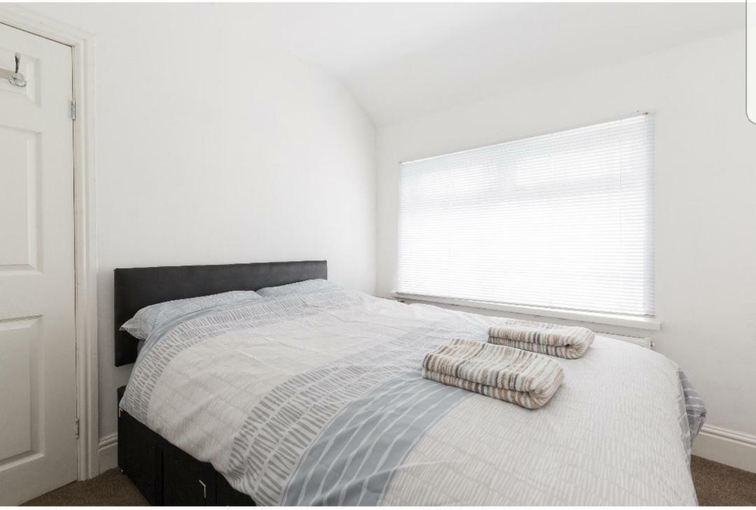 Monyhull Homestay - Near City Centre Kingsheath Nia Nec Bhx Бірмінгем Екстер'єр фото